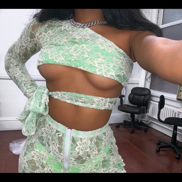 dionne by t dionne Tops - Dionne by T Dionne Mint Green 2 piece pant set